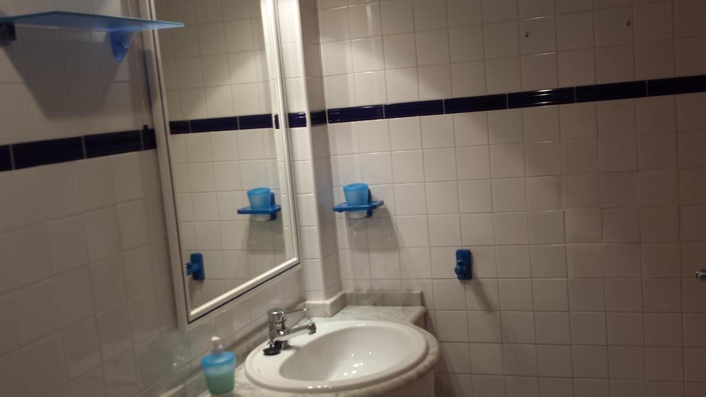 Duplex Ancha Con Wifi Y Parking Jerez de la Frontera Exterior photo